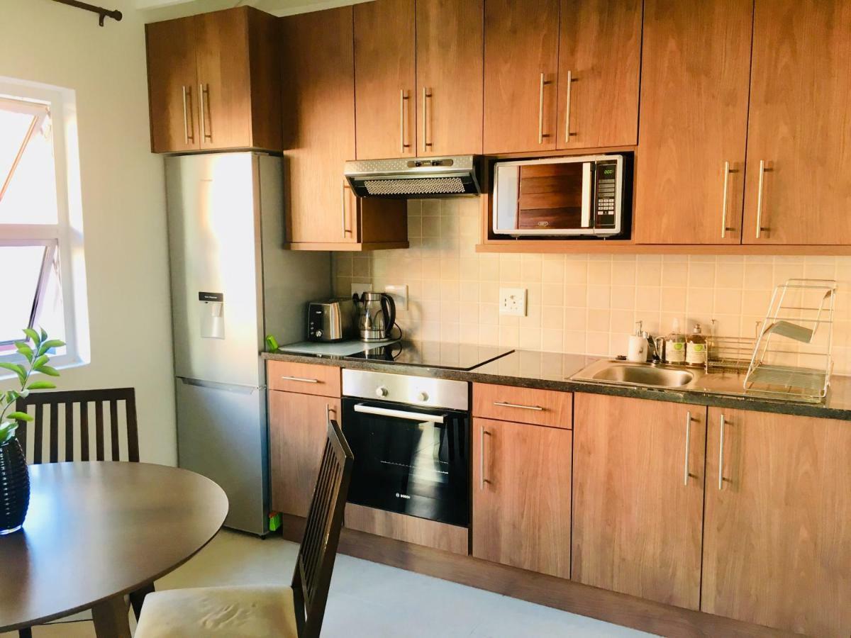 Kilkenny Cottages 2 Bedroom Unit ヨハネスブルグ エクステリア 写真