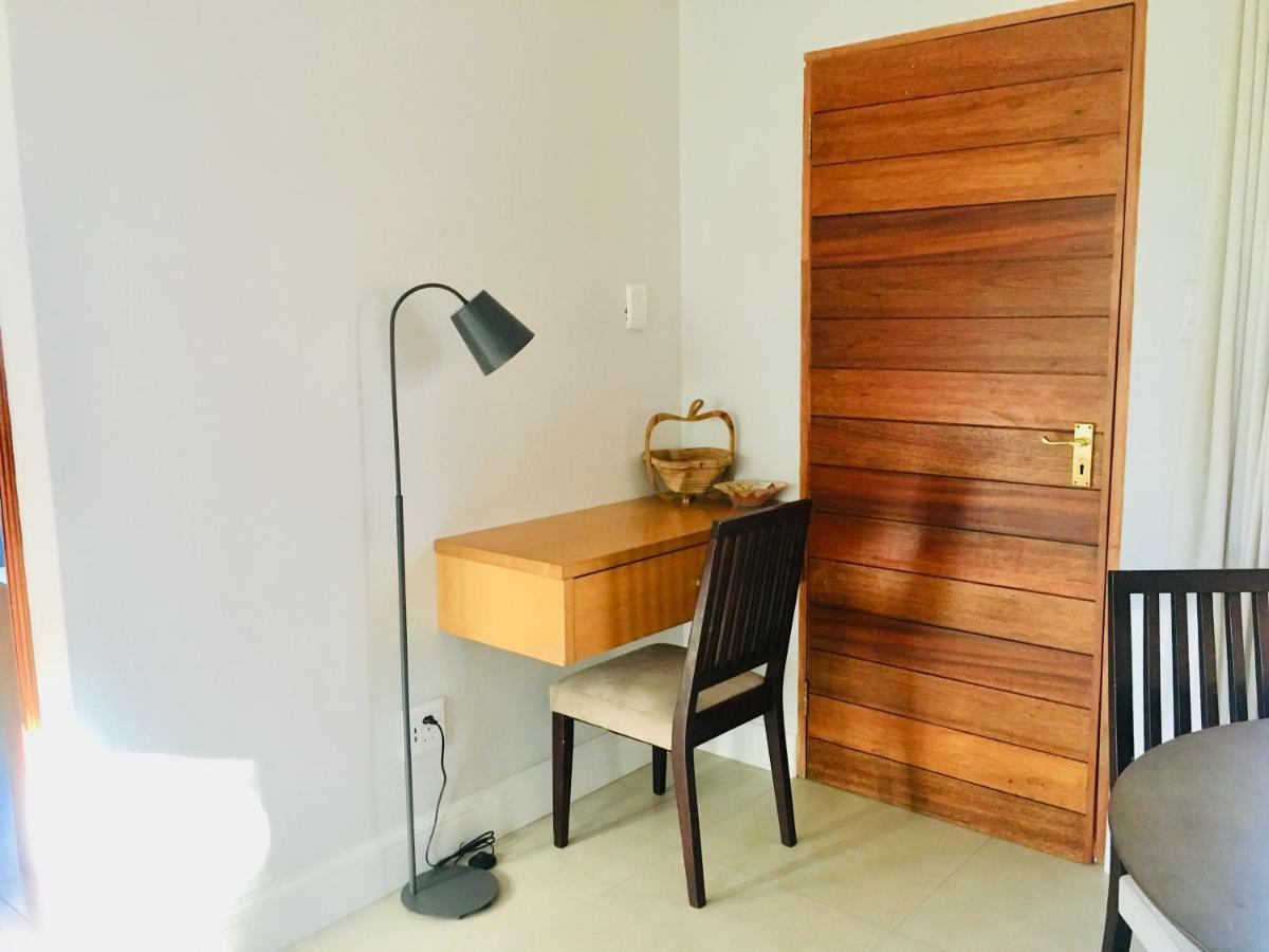 Kilkenny Cottages 2 Bedroom Unit ヨハネスブルグ エクステリア 写真