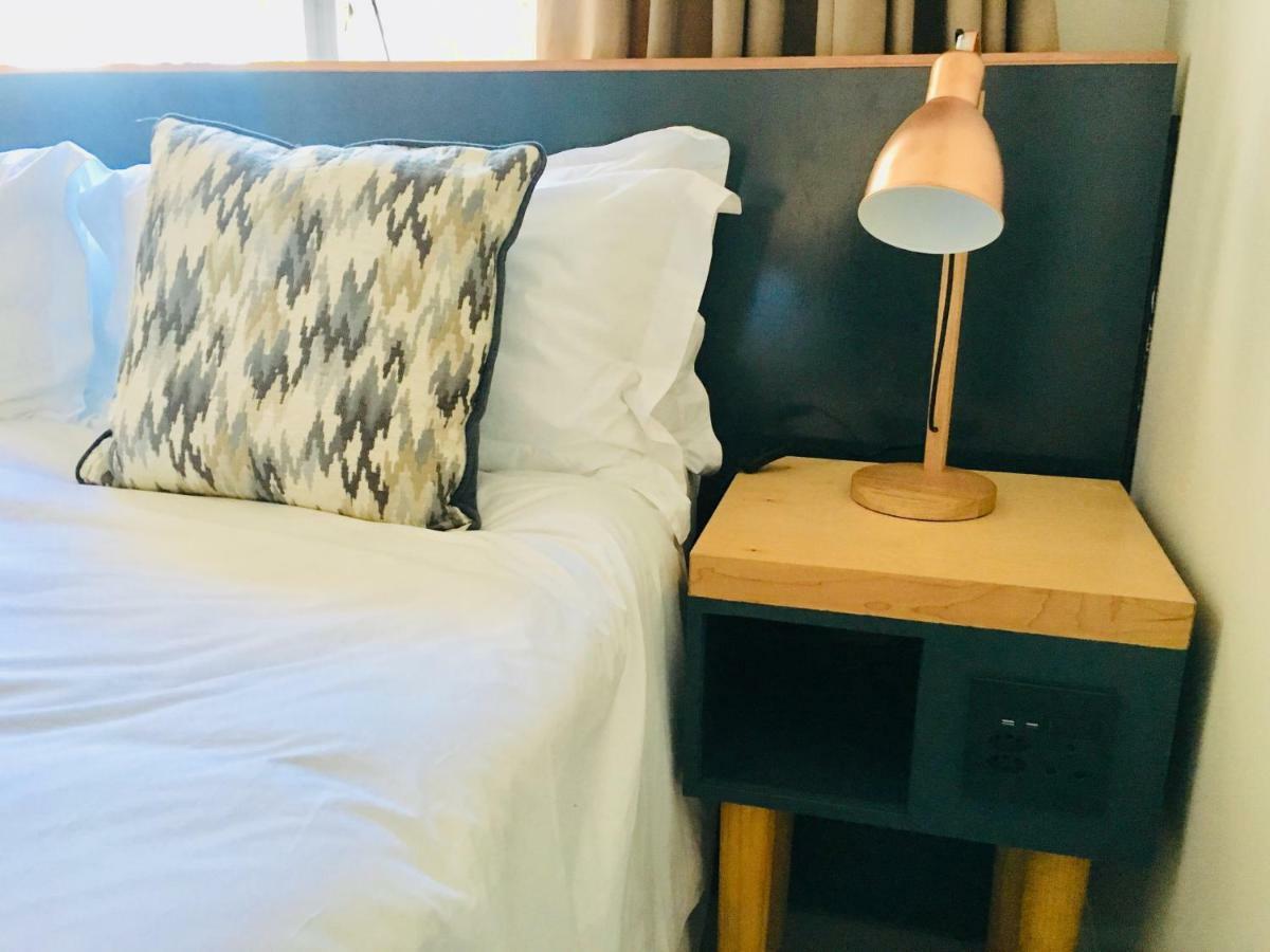 Kilkenny Cottages 2 Bedroom Unit ヨハネスブルグ エクステリア 写真